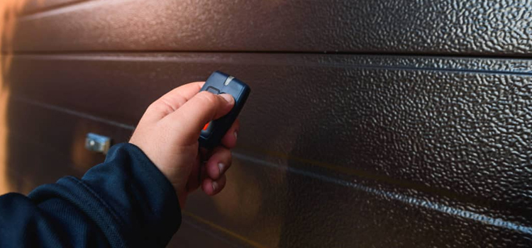 automatic door opener with remote control in Marysville
